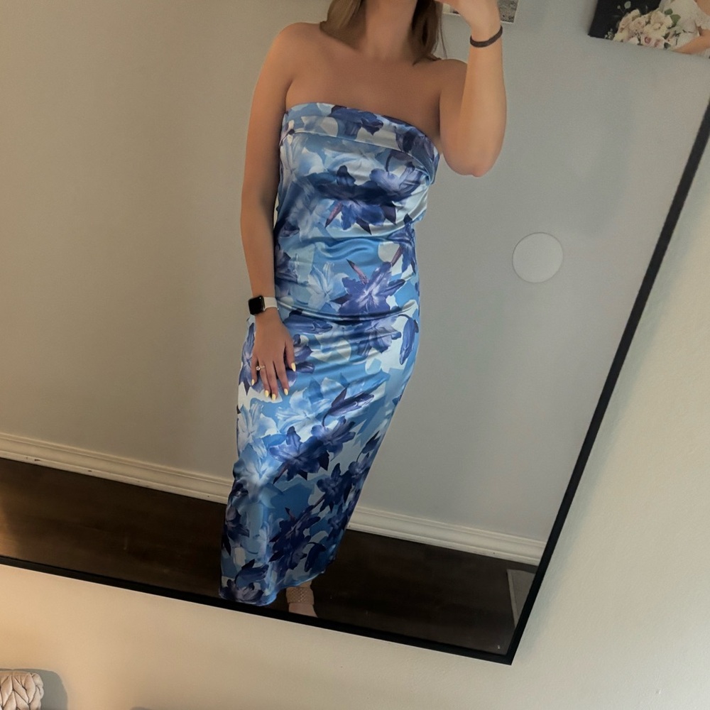 Blue and White Strapless Sheath Dress for Wedding Guest